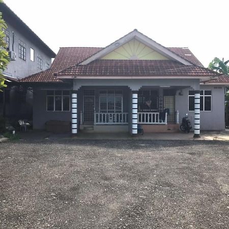 Cozy Homestay Che Yang Kuala Terengganu Exterior foto